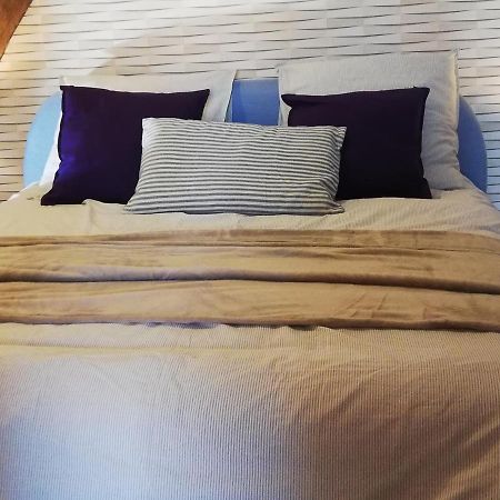 Le Monticule Bed & Breakfast Tardes Luaran gambar