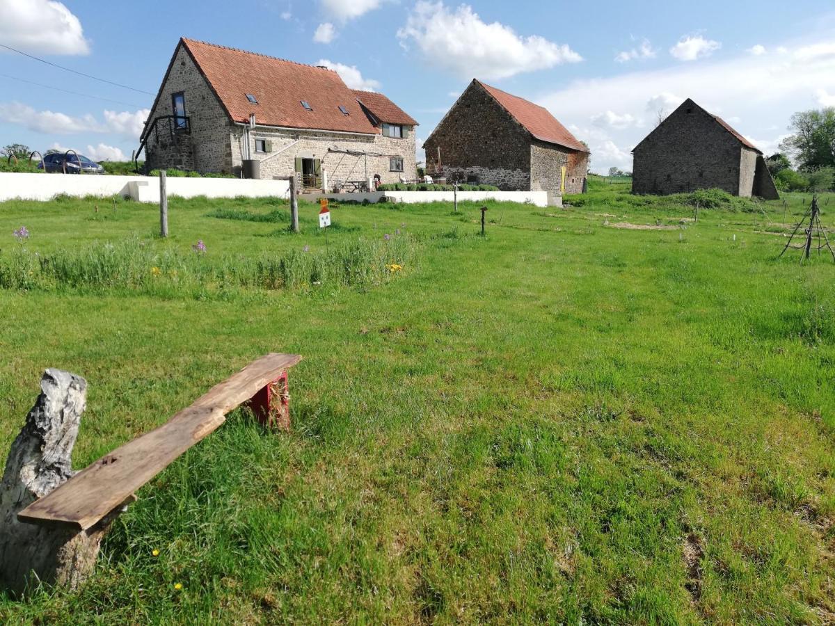 Le Monticule Bed & Breakfast Tardes Luaran gambar