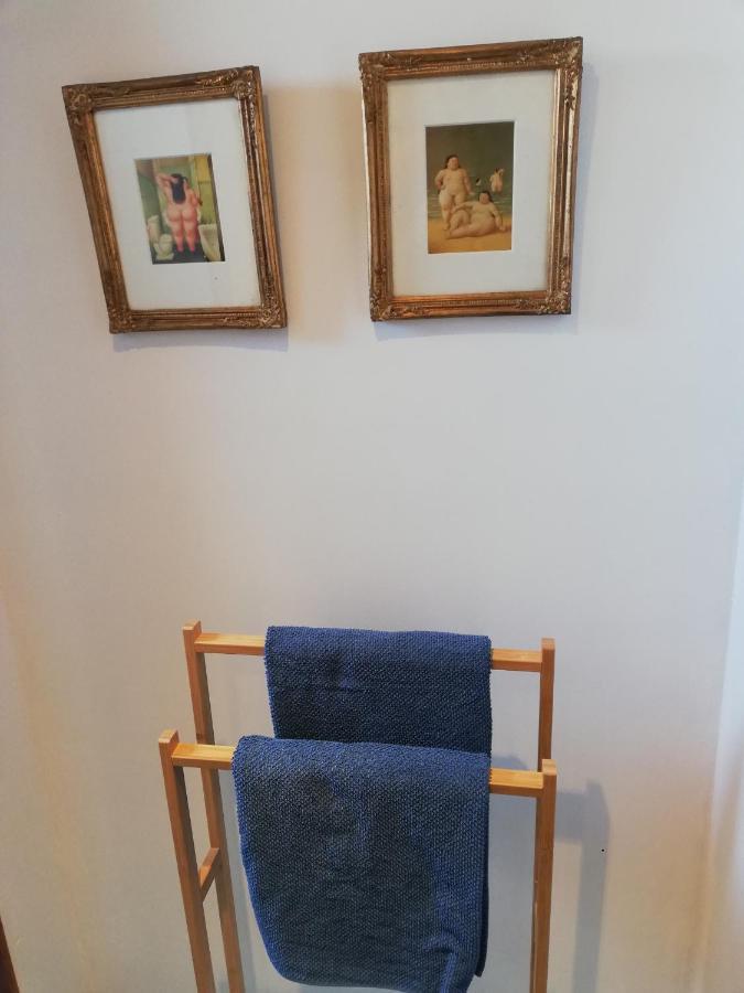 Le Monticule Bed & Breakfast Tardes Luaran gambar