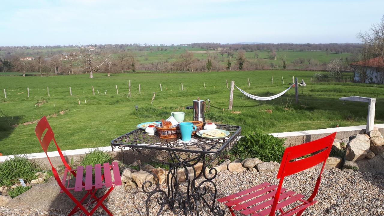 Le Monticule Bed & Breakfast Tardes Luaran gambar